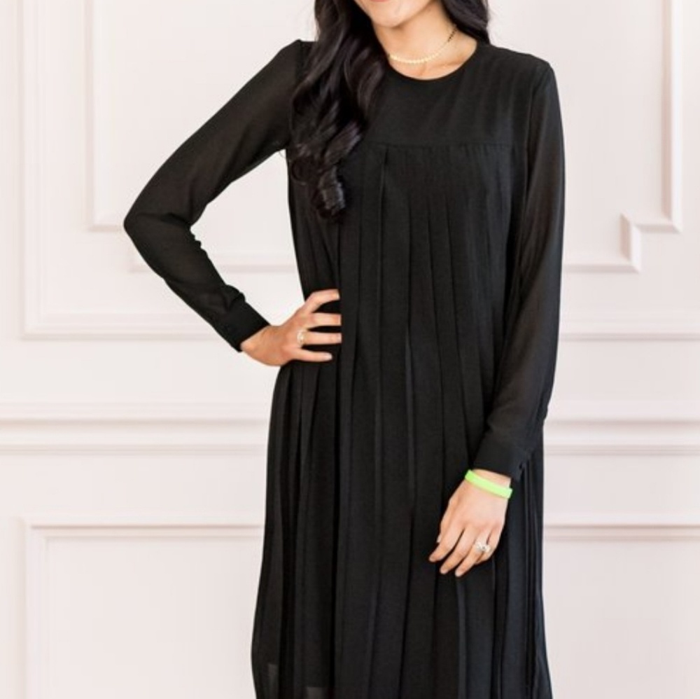 Pleated chiffon dress NWT